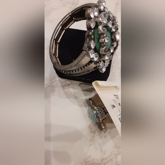 NWT Tourqoise Bracelet & Ring set - Picture 2 of 3